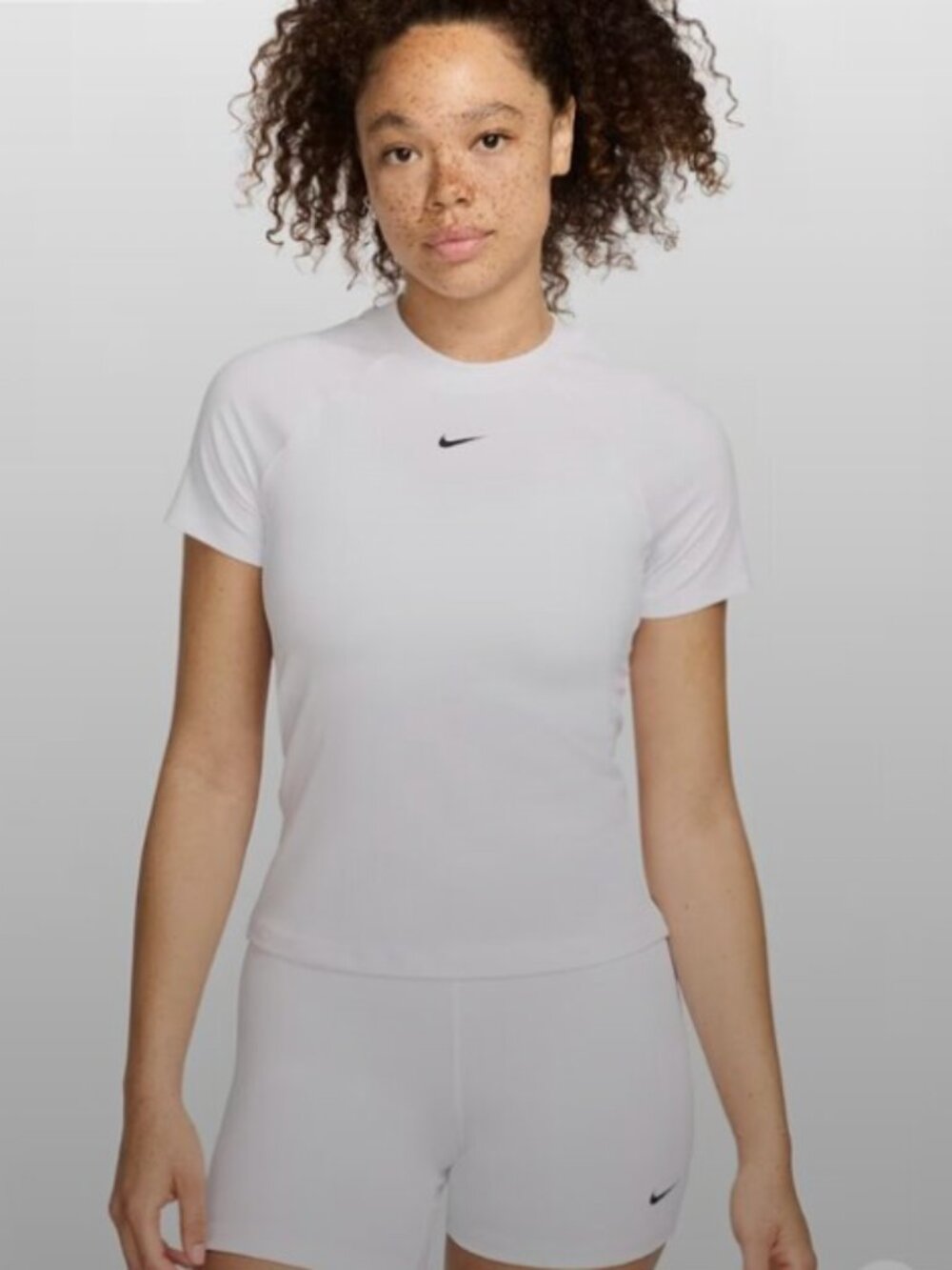 Nike Pro Women's Dri-FIT Short-Sleeve Top - Small